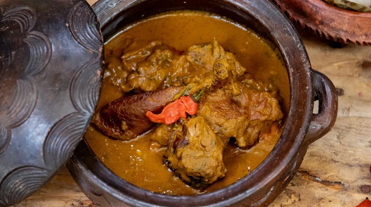 Gabonese Poulet Nyembwe