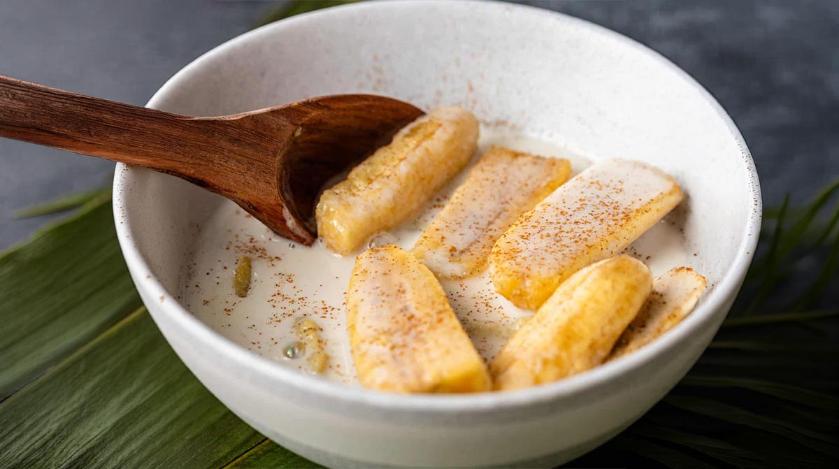 Ladob banane is ripe bananas gently simmered in sweet coconut milk with vanilla, cinnamon, and nutmeg